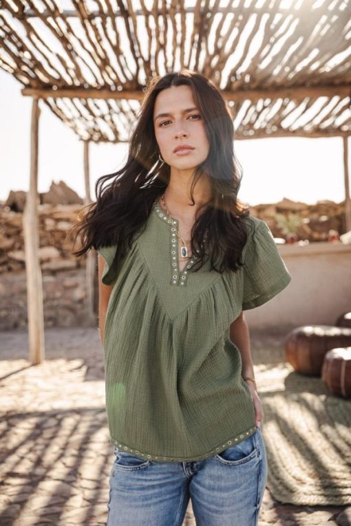 Dressovia.shop6039f521d2 3