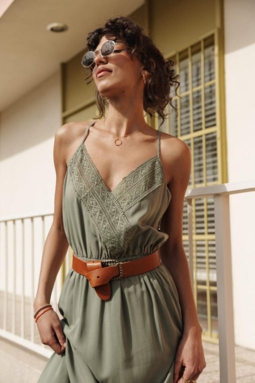 Dressovia.shop7fe1d794f7 1