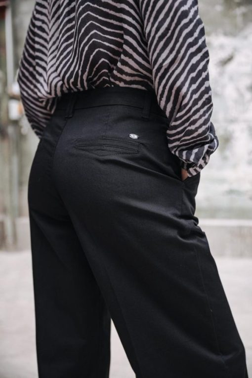 Dressovia.shopa1696a70a5 5