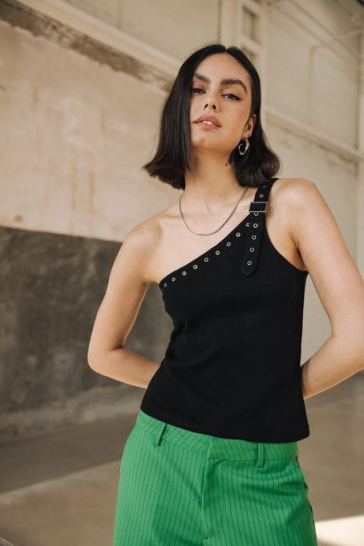 Dressovia.shopa42e102c88 1