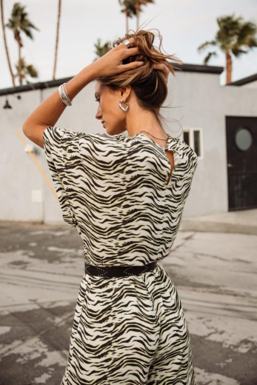 Dressovia.shopdbedea957d 6
